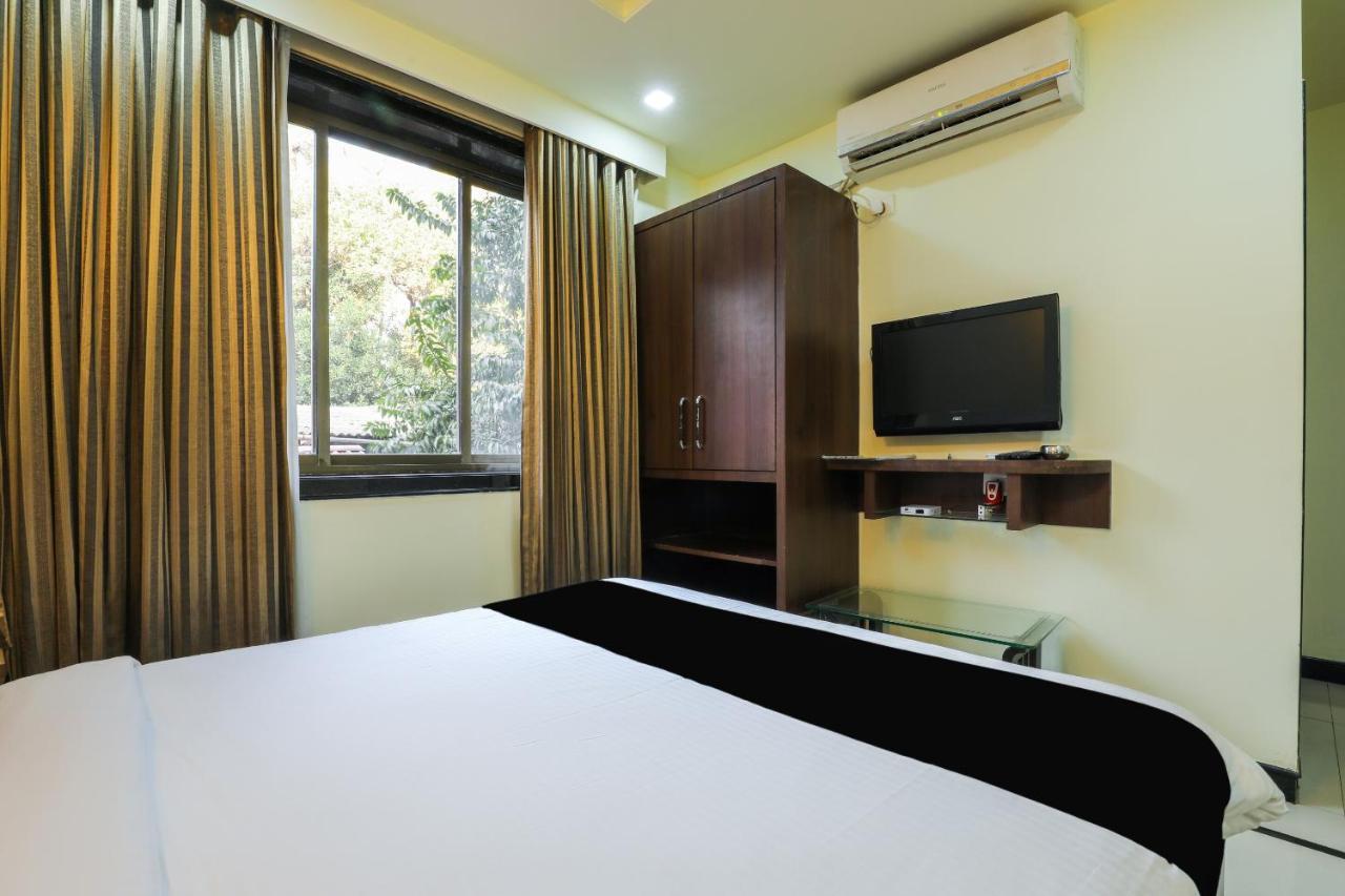 Oyo 63283 Shakti Palace Hotel Boma Екстериор снимка
